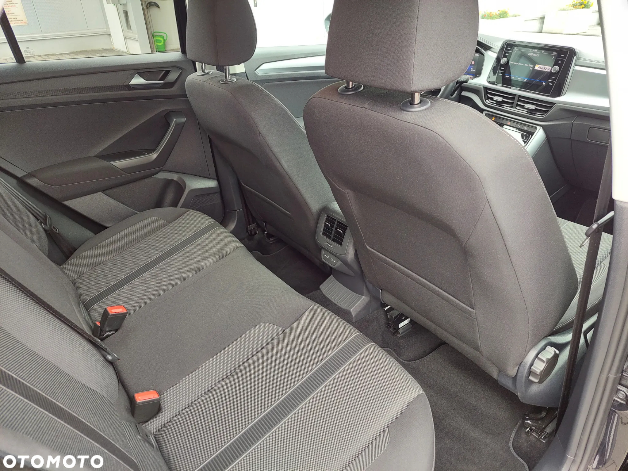 Volkswagen T-Roc 1.5 TSI Life Plus DSG - 26