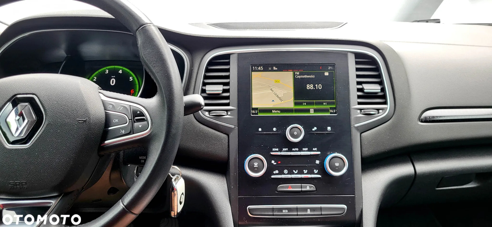 Renault Megane ENERGY TCe 100 INTENS - 21