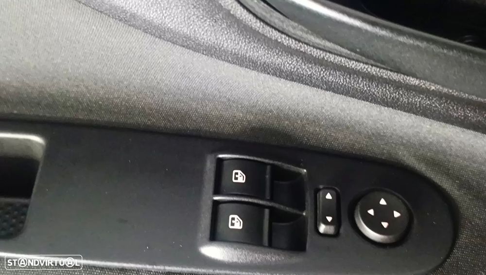 Fiat Punto 1.3 M-Jet Easy S&S - 15