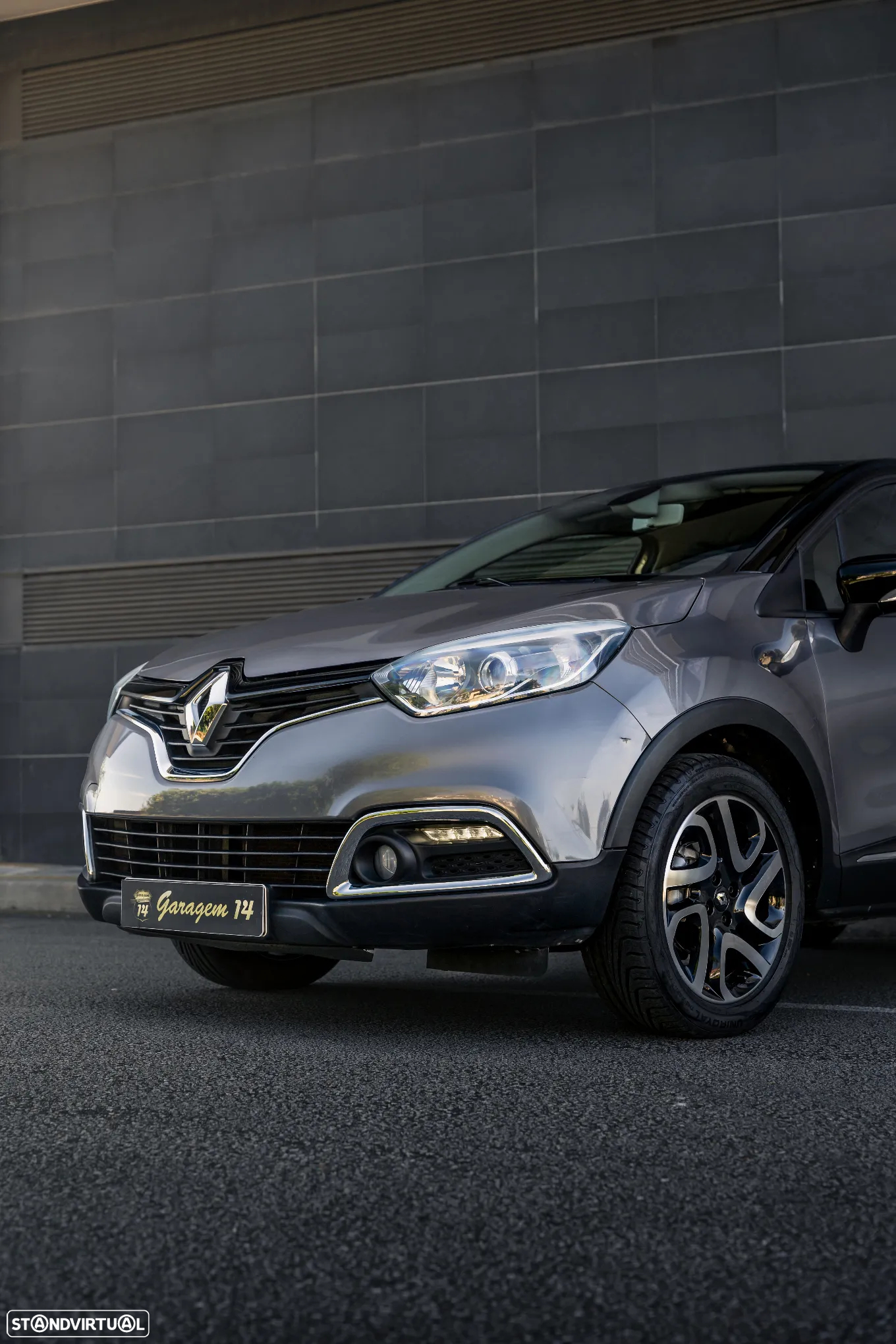 Renault Captur 0.9 TCE Exclusive - 24