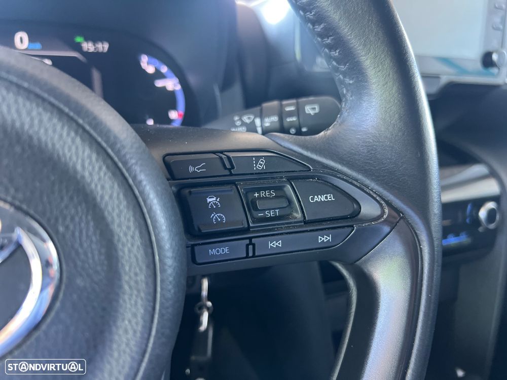 Toyota Yaris Cross 1.5 HDF Comfort Plus - 13
