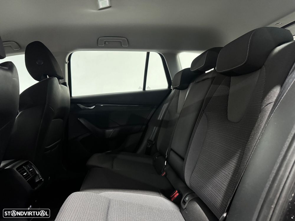 Skoda Octavia Break 2.0 TDI Active - 10