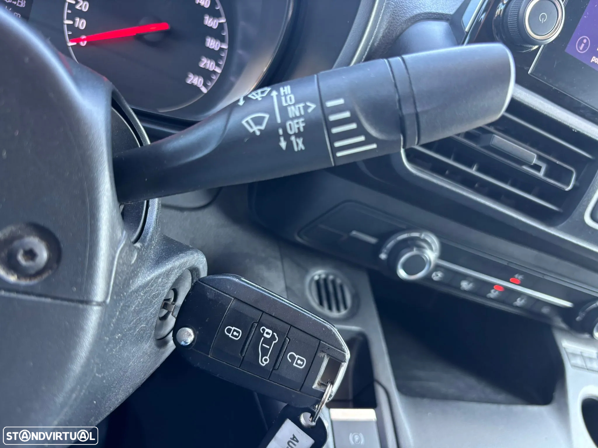 Opel COMBO 1.5 102cv 3 LUGARES - AC - IVA DEDUTÍVEL - 30