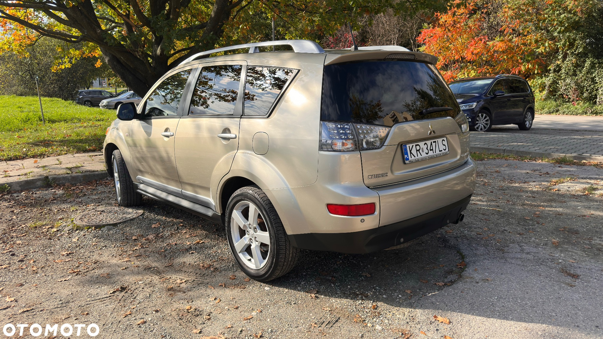 Mitsubishi Outlander 2.0 DID Intense + - 7