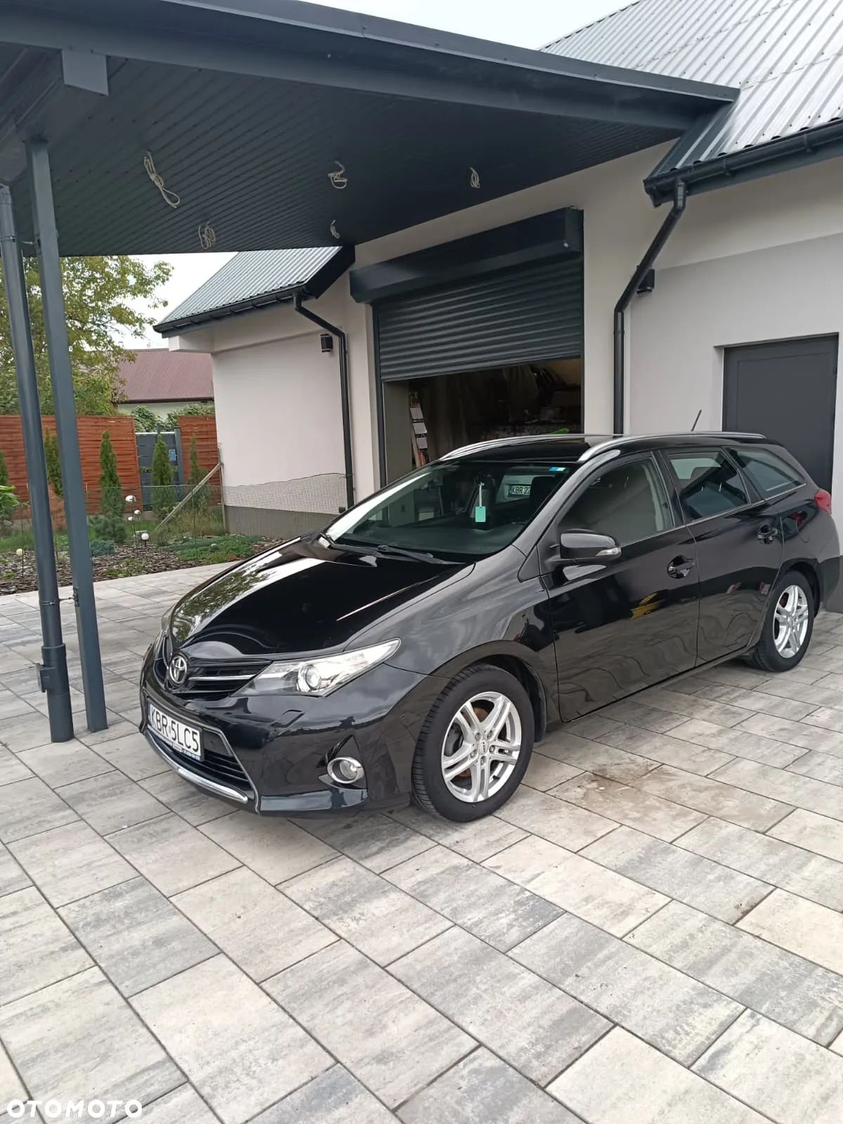 Toyota Auris - 1