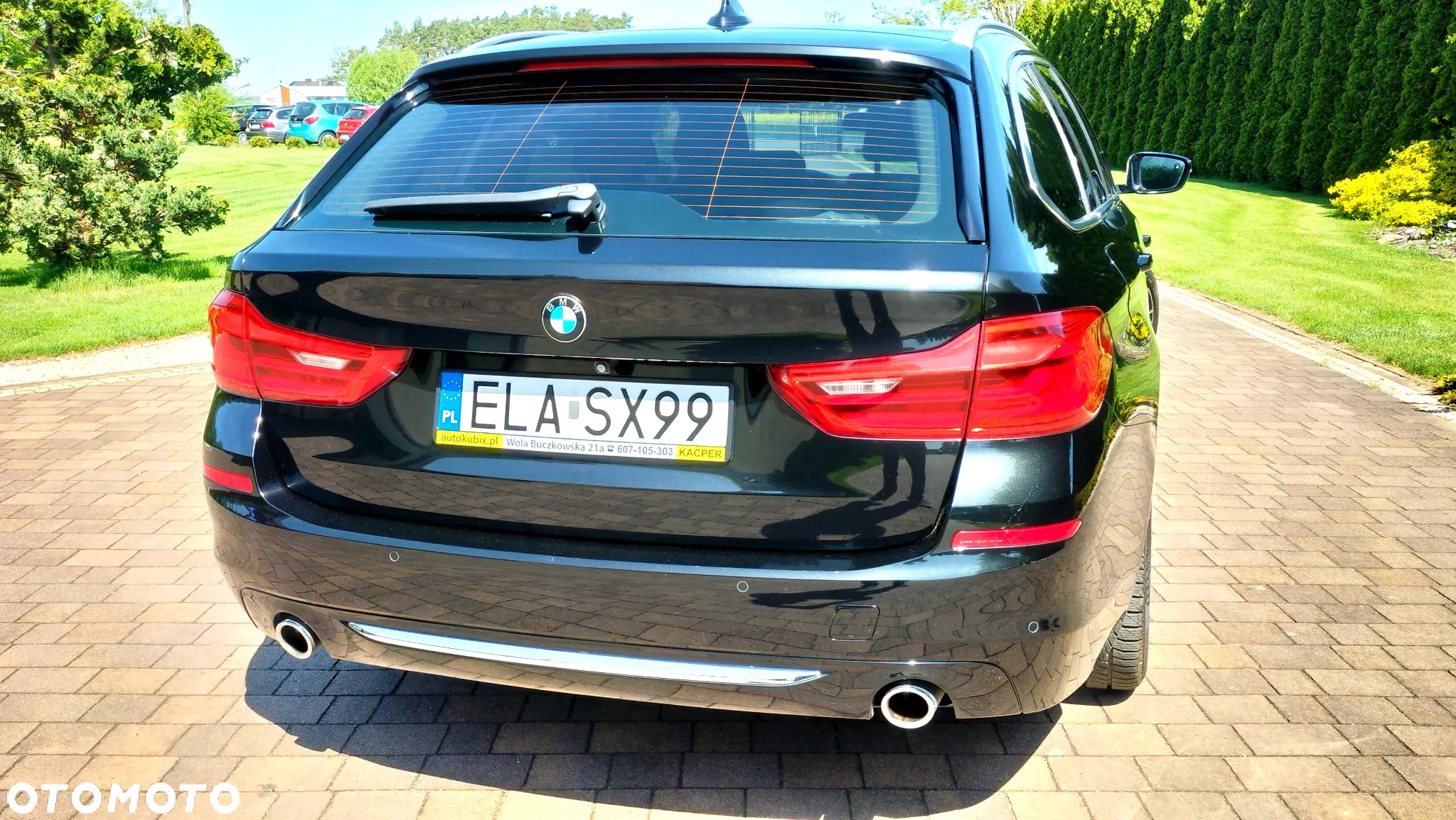 BMW Seria 5 520d Touring Luxury Line - 10