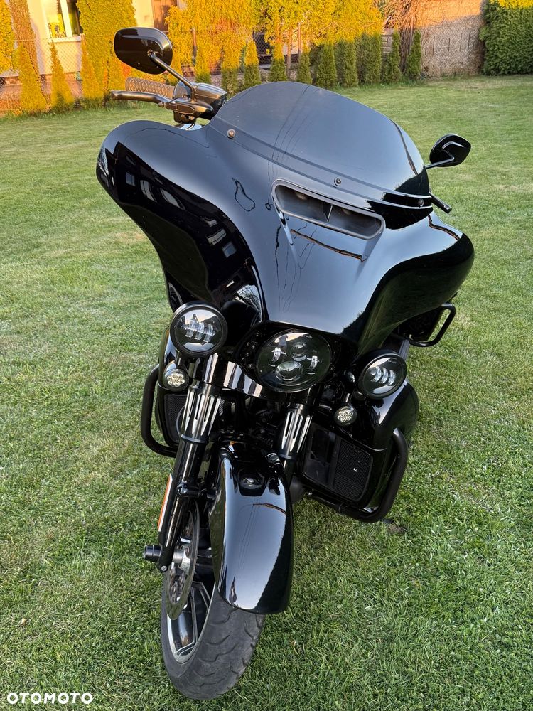 Harley-Davidson FLHTCU Ultra - 4