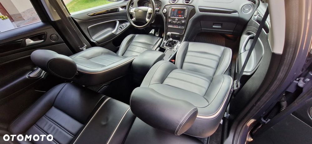 Ford Mondeo 2.0 TDCi Titanium X - 28