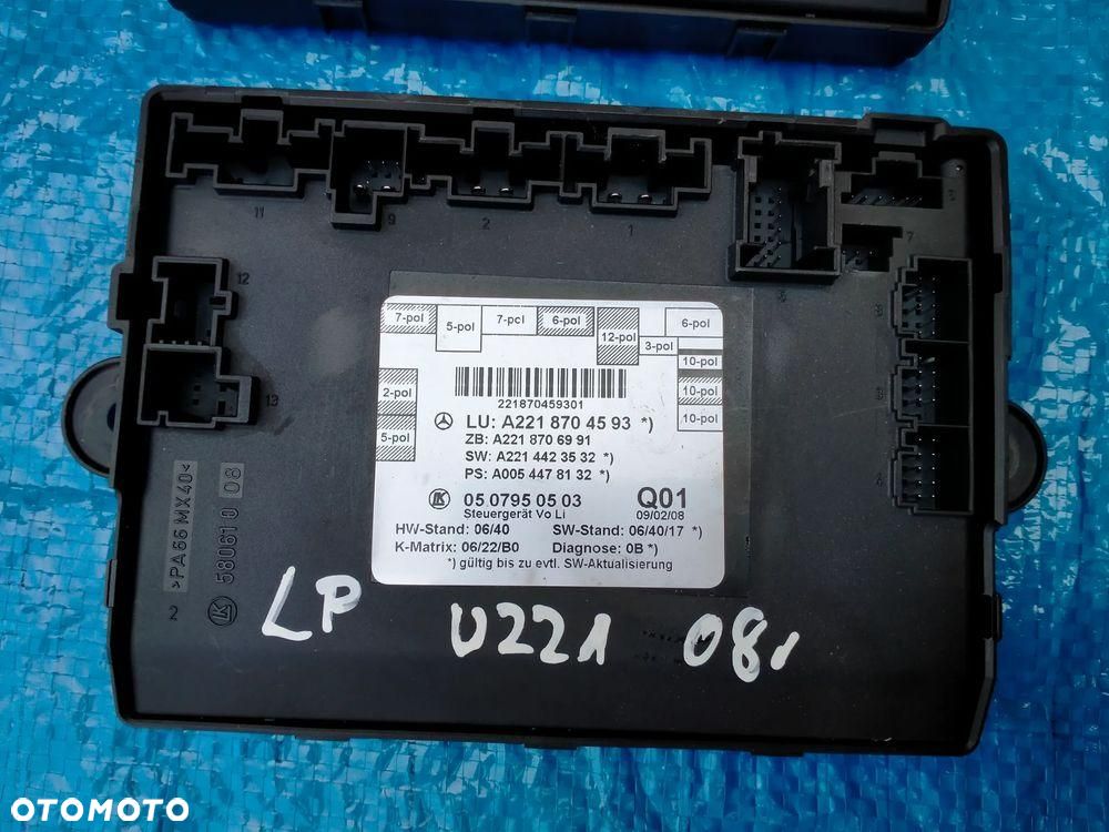 Mercedes W221 Moduł Sterownik Drzwi Przód A2218704593 A2218703693 - 2