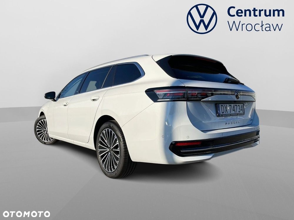 Volkswagen Passat Variant - 10