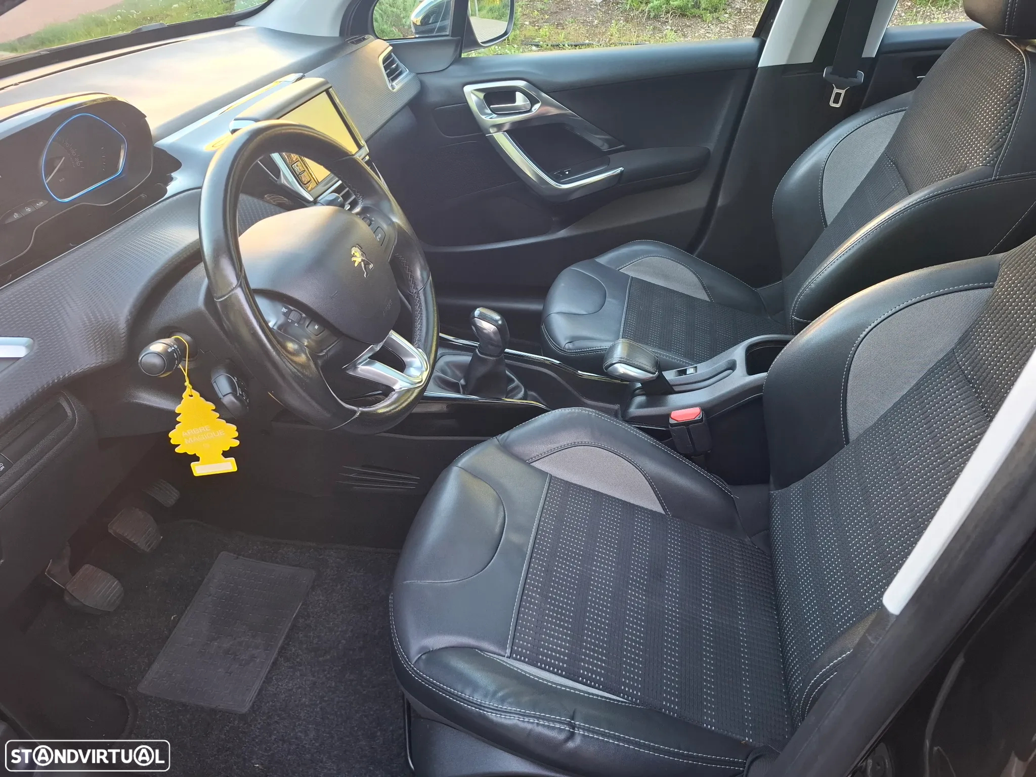 Peugeot 2008 1.2 PureTech Crossway - 6