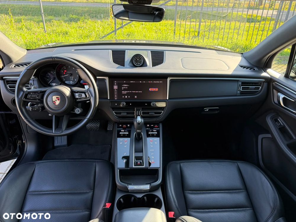 Porsche Macan - 8