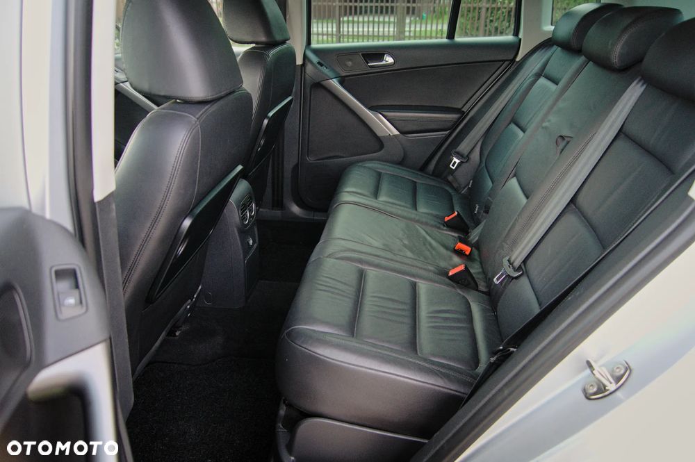 Volkswagen Tiguan 2.0 TDI DPF 4Motion DSG Sport & Style - 9