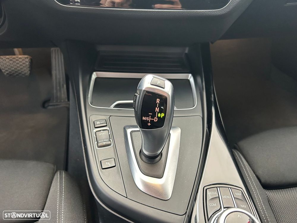 BMW 116 d Line Sport Auto - 26