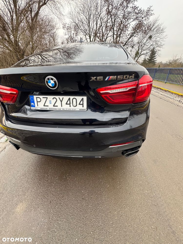 BMW X6M - 6