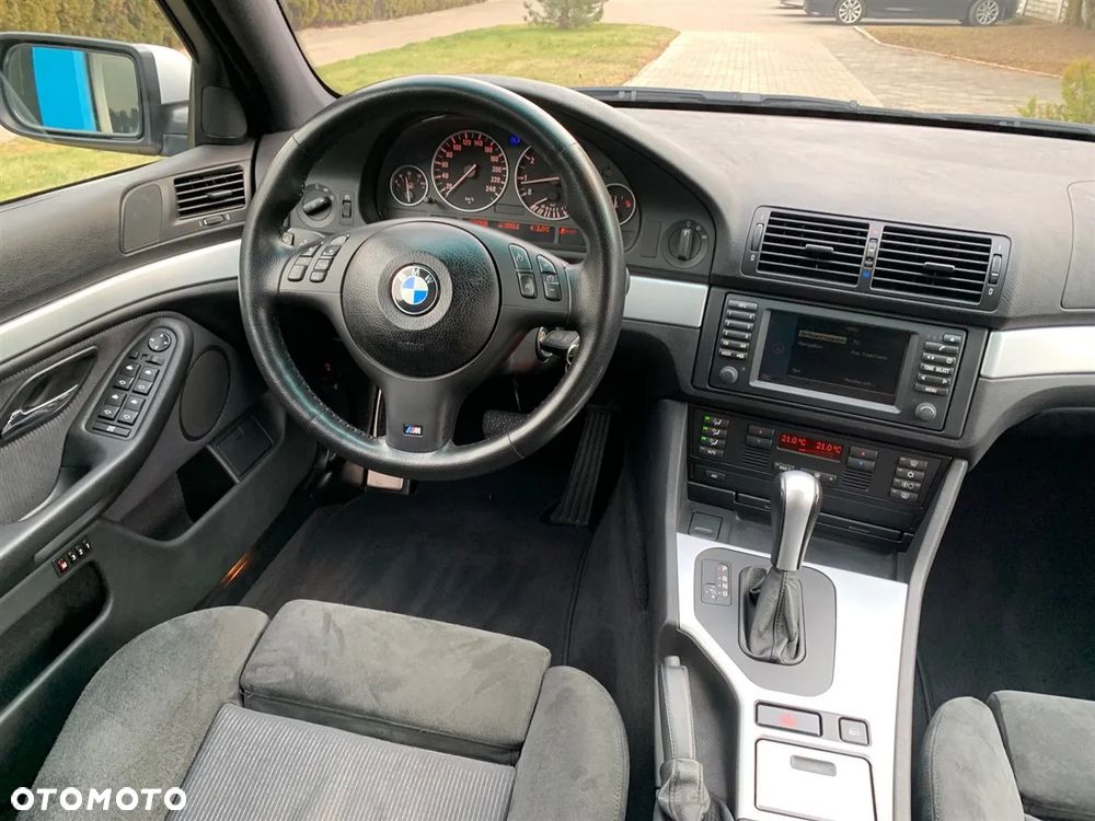BMW Seria 5 - 26