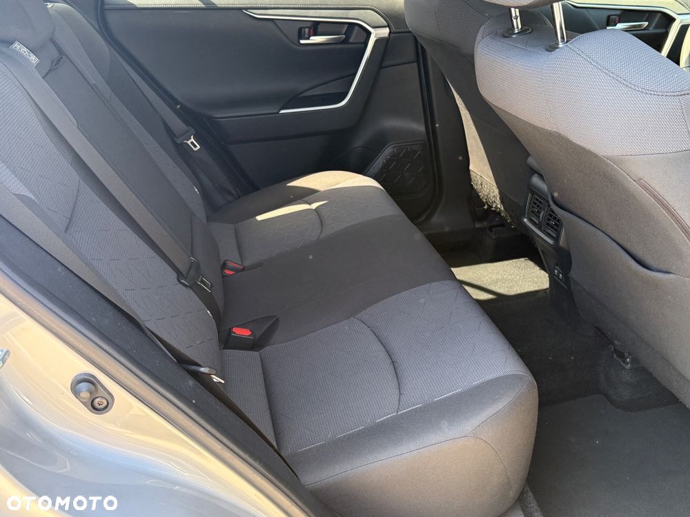 Toyota RAV4 - 19