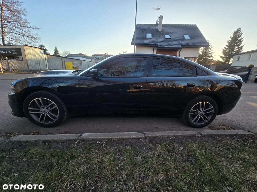Dodge Charger - 5