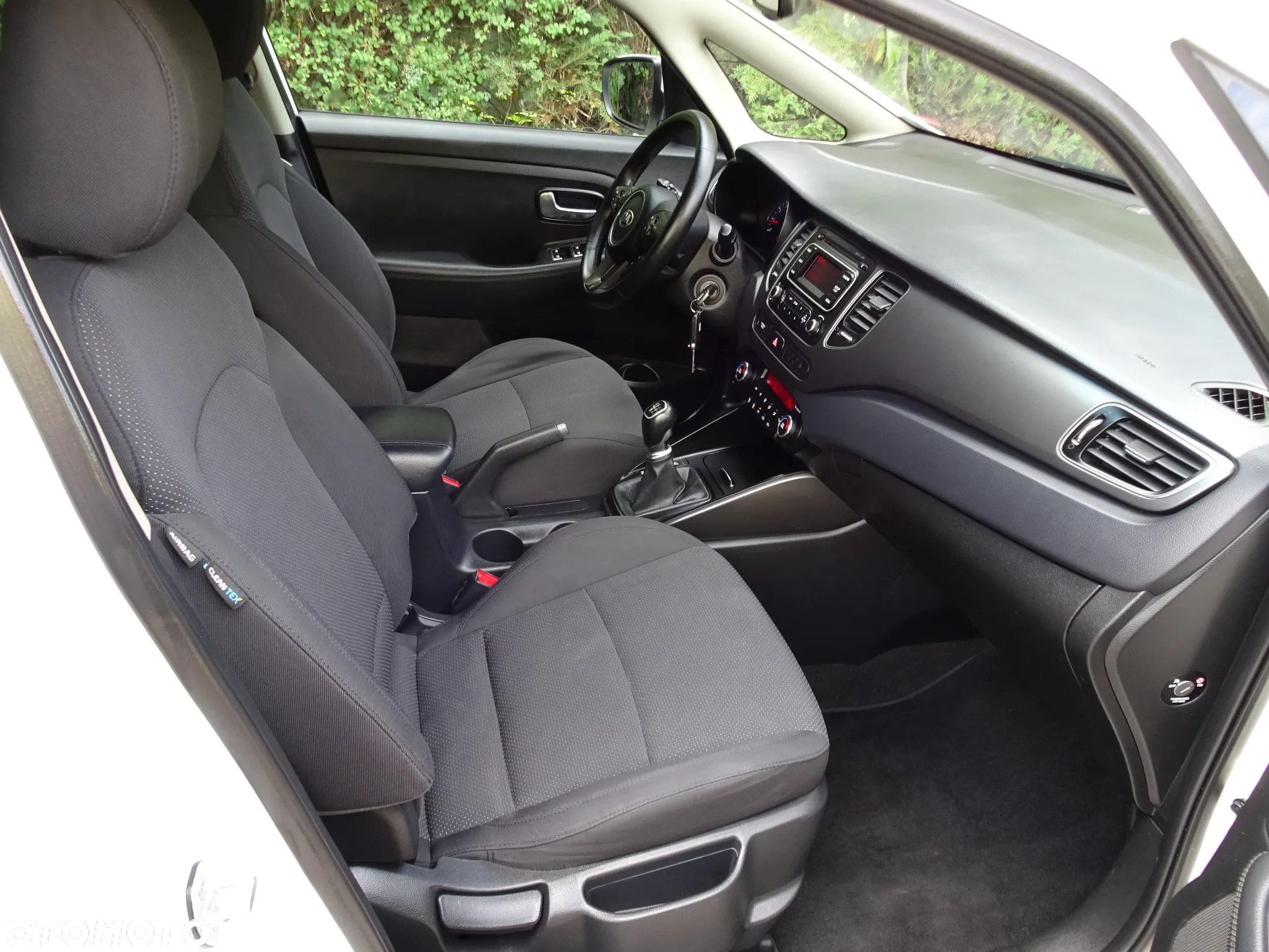 Kia Carens 1.6 GDI Business Line 7os EU6 - 40