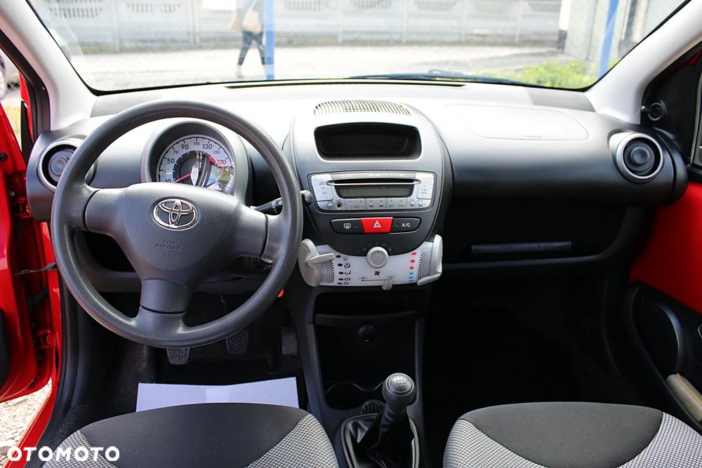 Toyota Aygo - 14