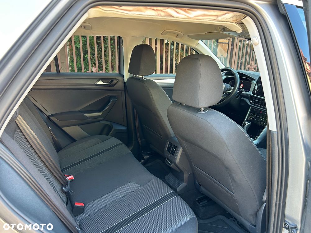 Volkswagen T-Roc 1.5 TSI Style DSG - 28