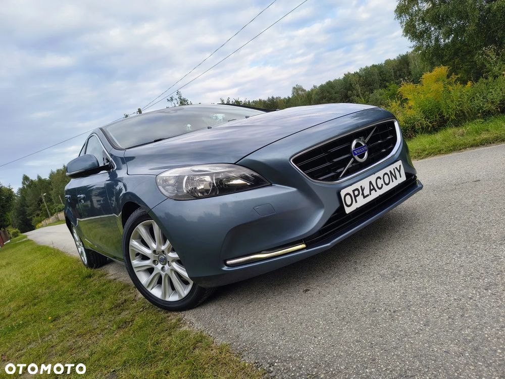 Volvo V40