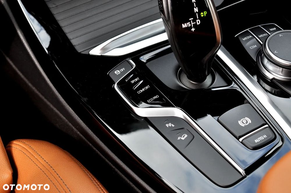 BMW X3 xDrive20i xLine sport - 33