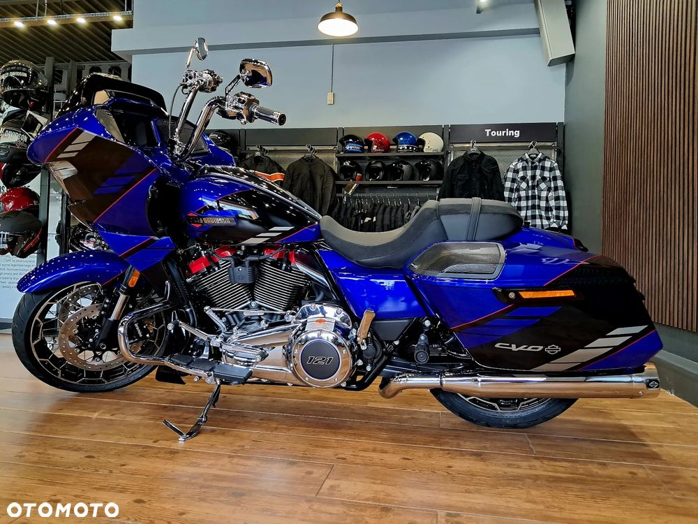 Harley-Davidson Touring Road Glide - 15