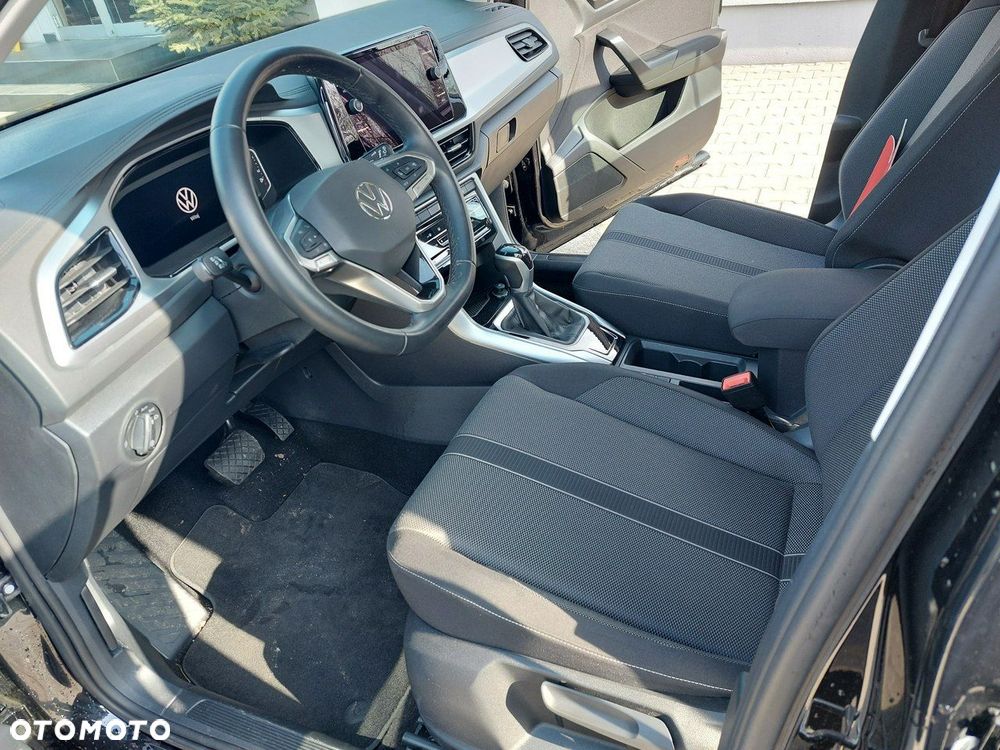 Volkswagen T-Roc - 10