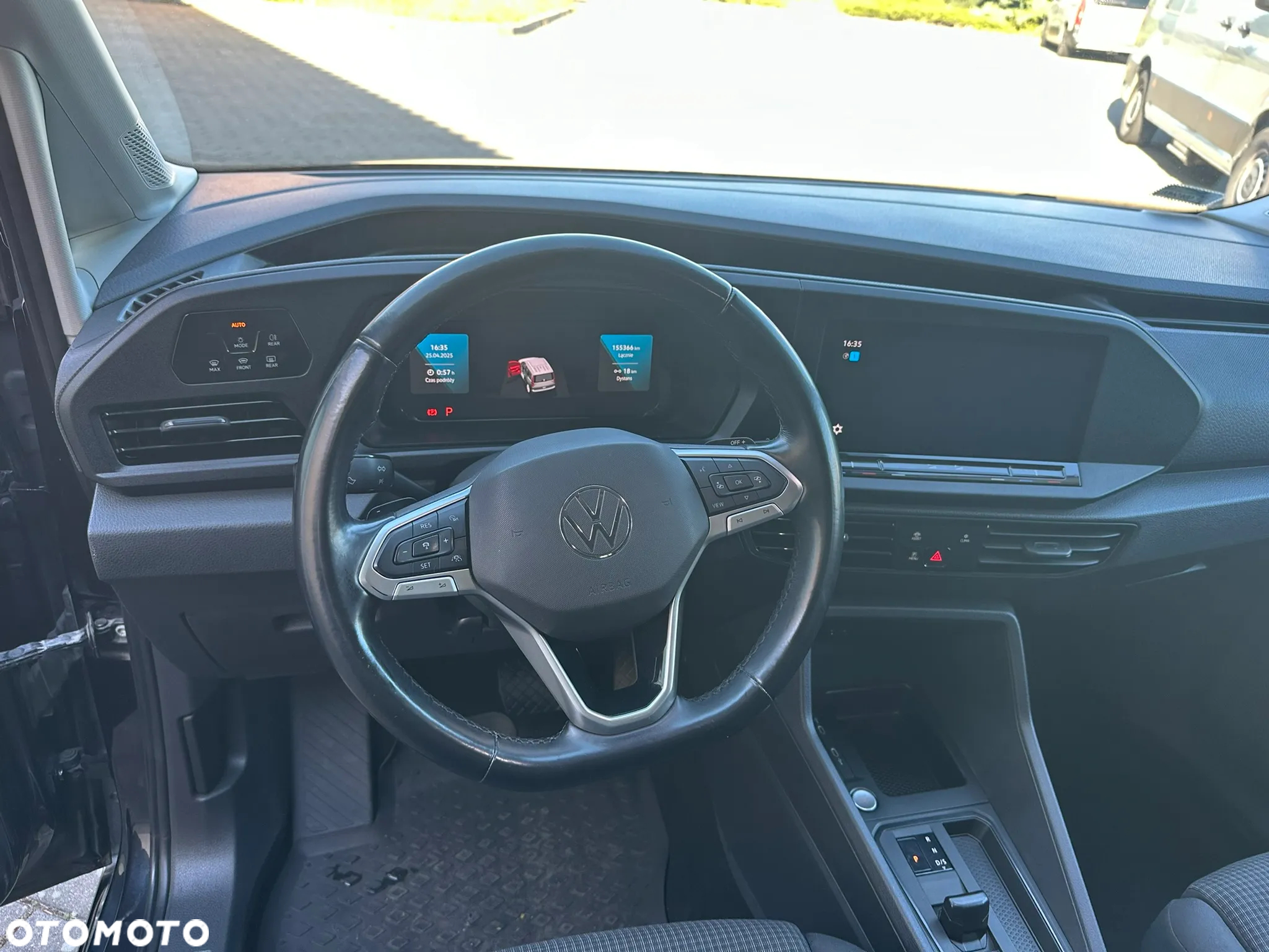 Volkswagen Caddy 2.0 TDI DSG - 18
