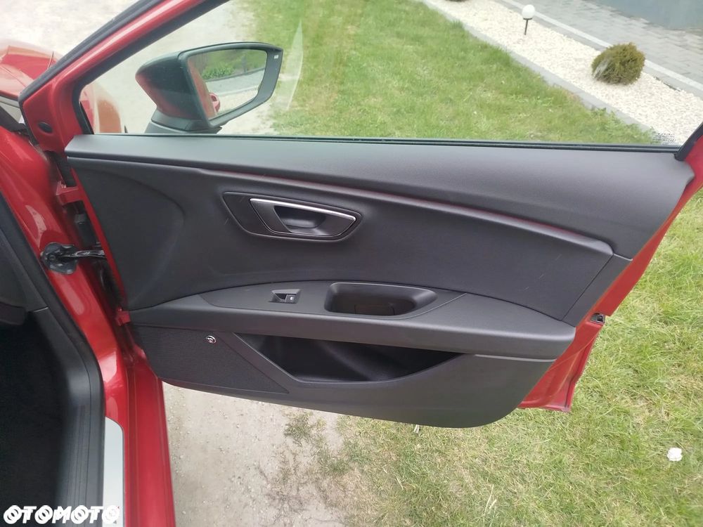 Seat Leon 2.0 TDI DPF DSG FR Black Matt Edition - 32