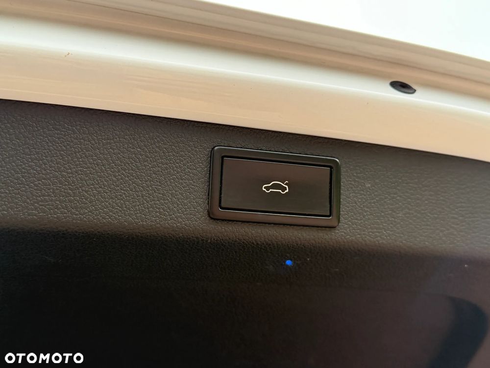 Skoda Superb 2.0 TDI 4x4 Style DSG - 28