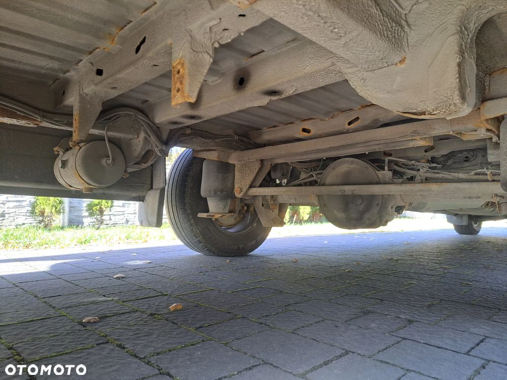 Mercedes-Benz Sprinter 319 - 6