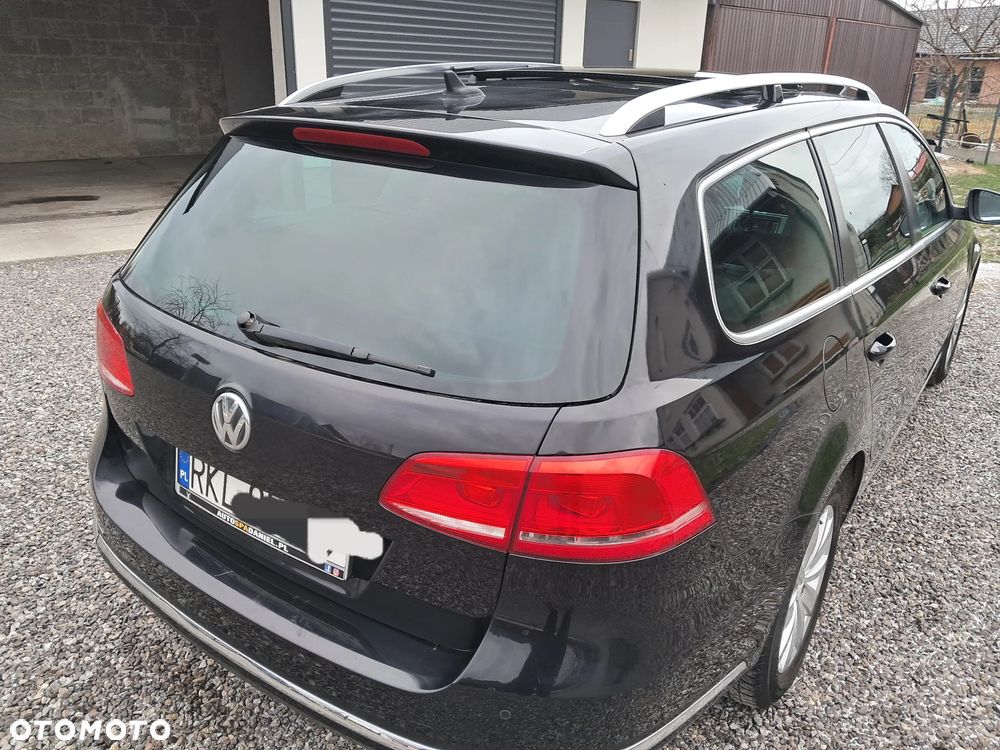 Volkswagen Passat 1.6 TDI BlueMotion Technology Highline - 16