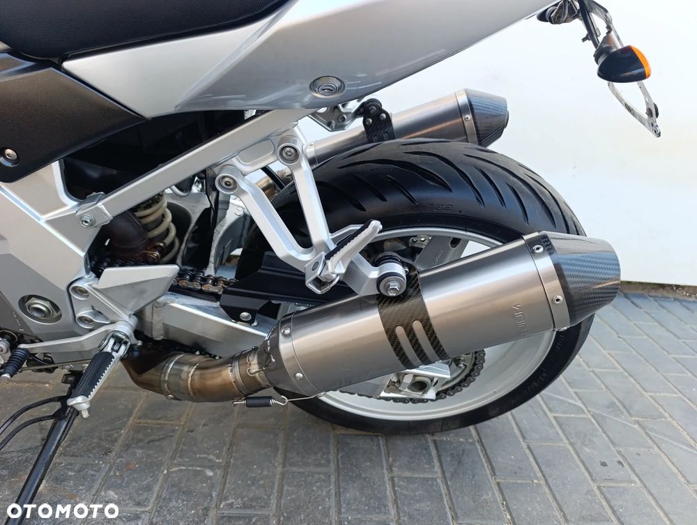 Suzuki SV - 17