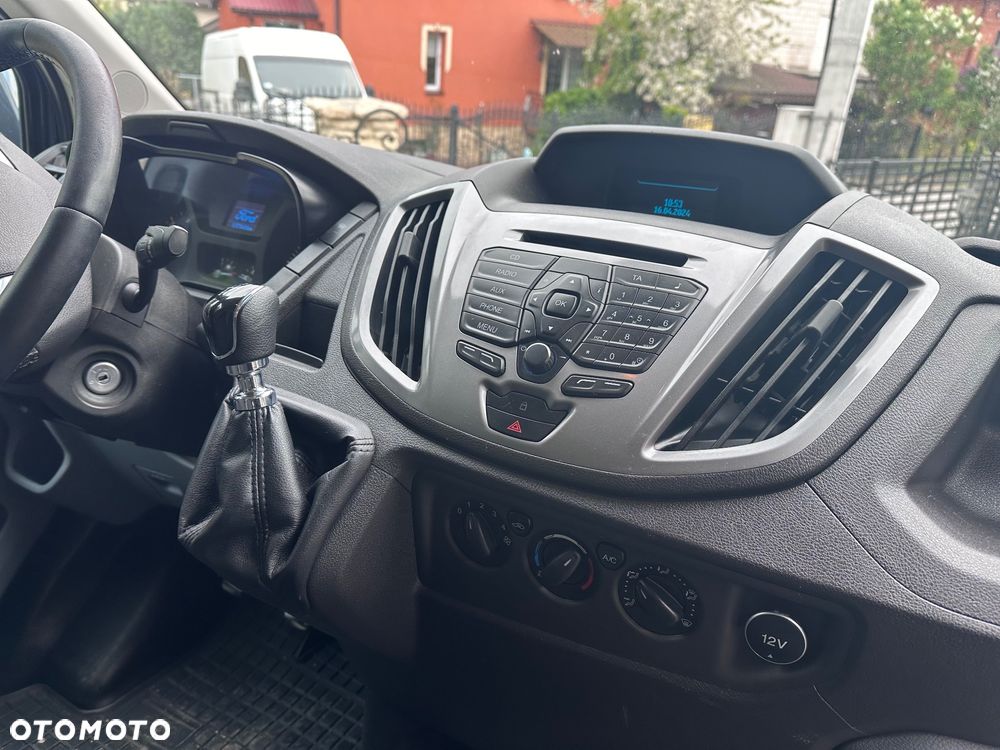 Ford Transit - 7