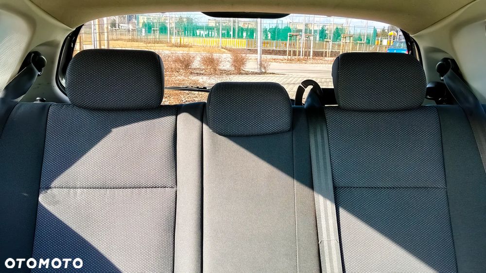 Chevrolet Aveo 1.2 16V Base / Classic - 18