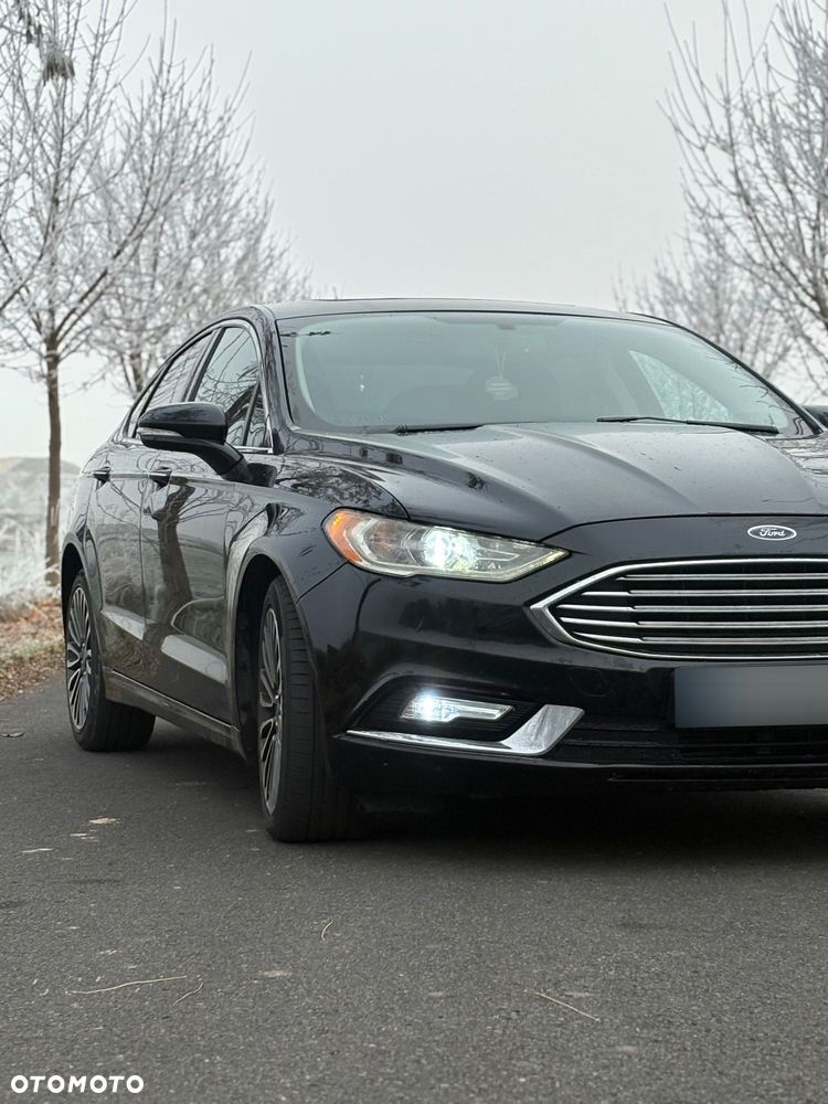 Ford Fusion 2.0 EcoBoost Titanium - 4