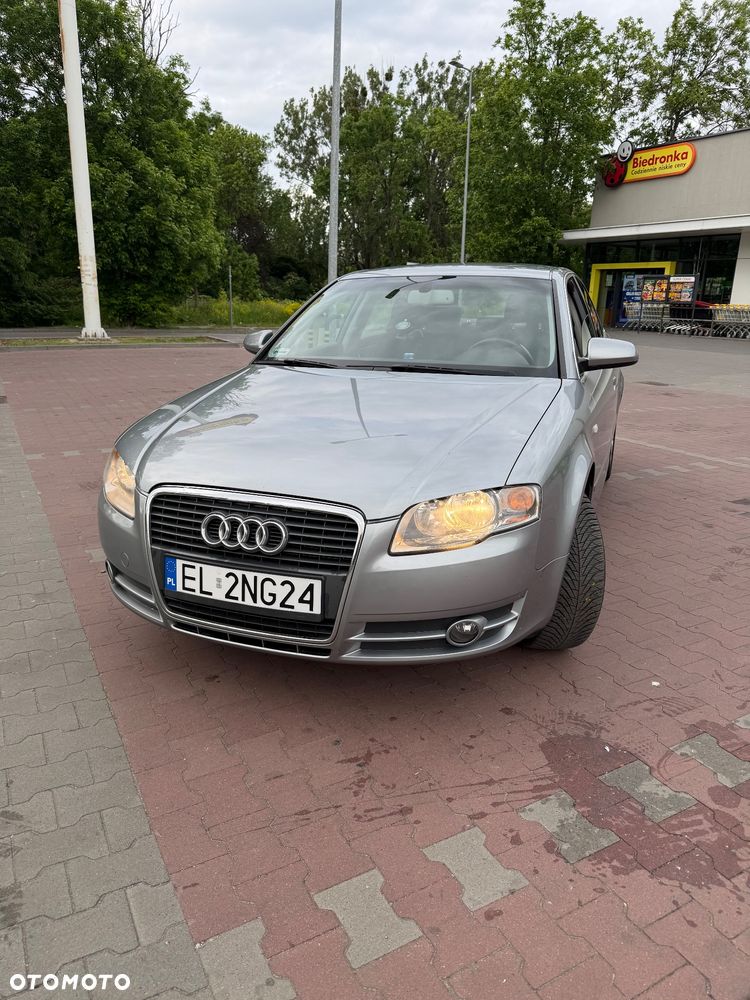 Audi A4 Limousine - 7