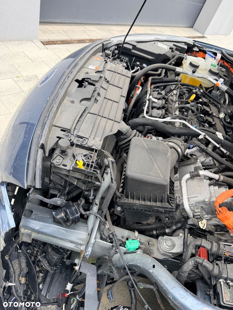 Ford Kuga - 7