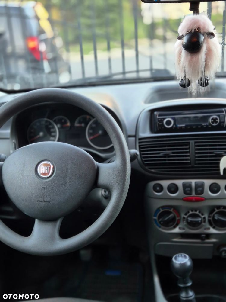Fiat Punto - 7