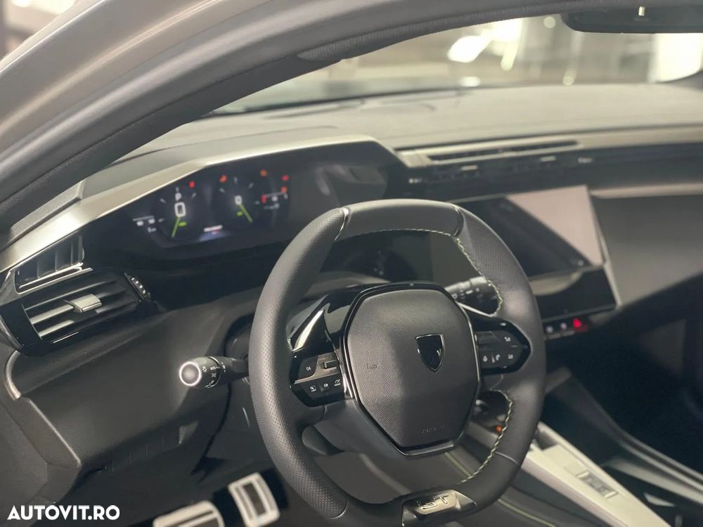 Peugeot 308 1.5L BlueHDI 130 S&S EAT8 GT - 25