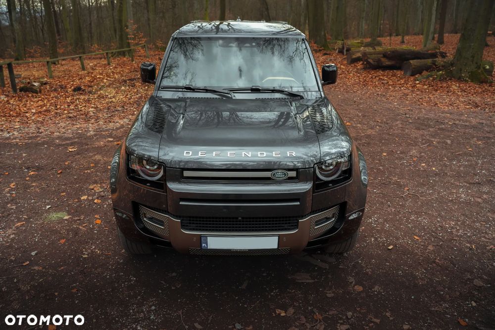 Land Rover Defender 3.0 D250 mHEV X-Dynamic HSE - 9