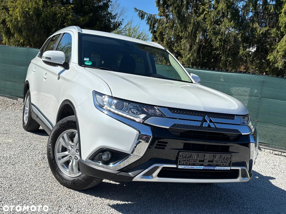Mitsubishi Outlander 2.0 2WD Diamant - 13