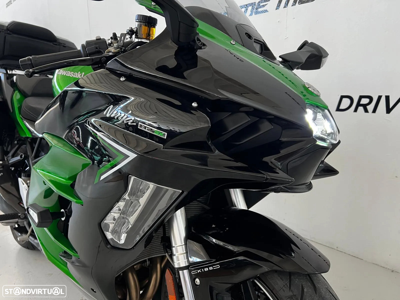 Kawasaki Ninja H2 SX SE PERFORMANCE TOURER - 4