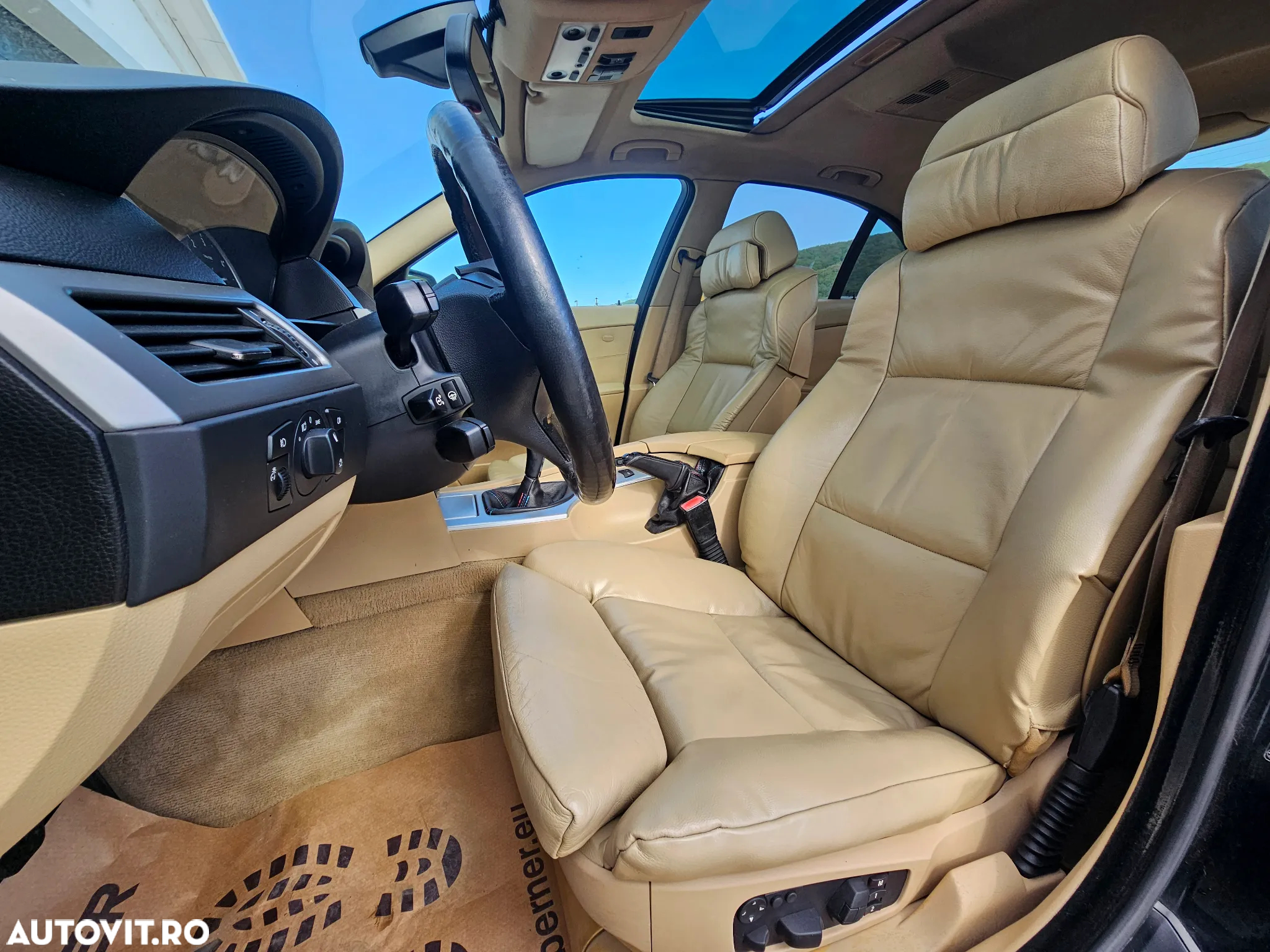 BMW Seria 5 525d - 10