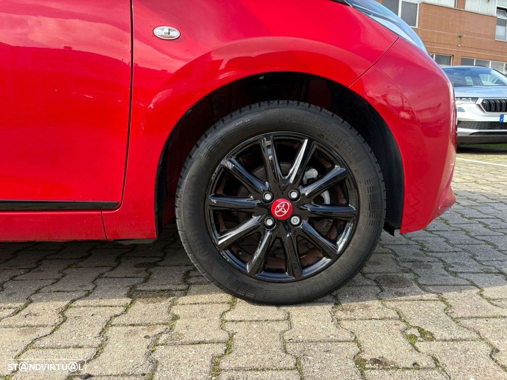Toyota Aygo 1.0 X-Play+X-Touch - 10