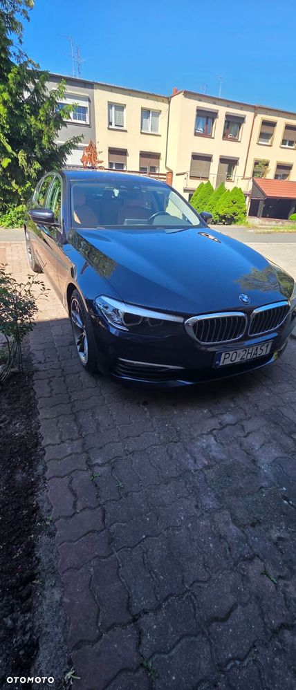 BMW Seria 5 520d xDrive - 5
