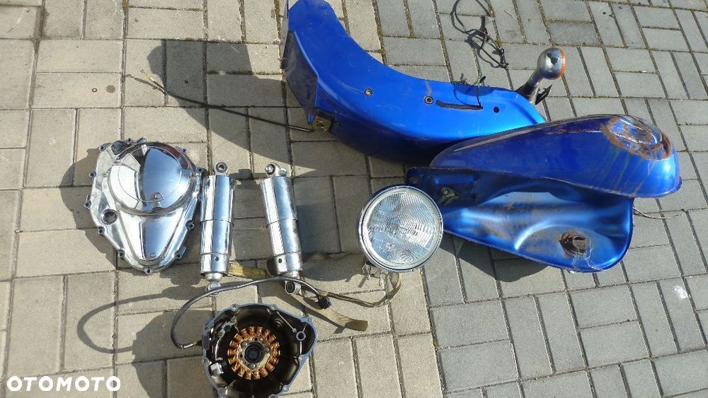 Suzuki VZ 800 Marauder amortyzator tył wahacz rama błotnik - 1