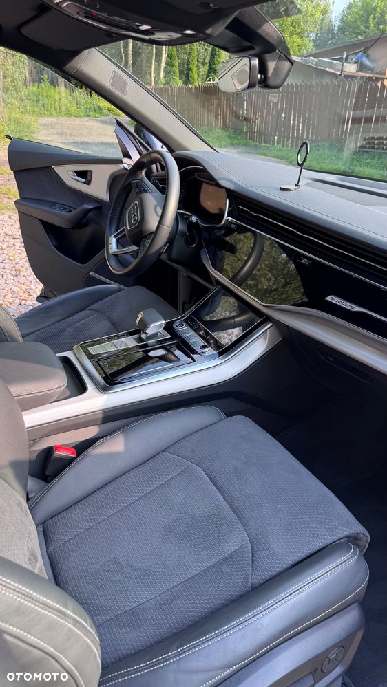 Audi Q8 55 TFSI mHEV Quattro Tiptronic - 6